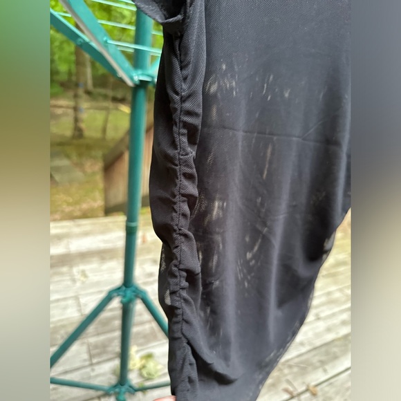 New with Tags Colton On Mesh Rouched side tee - Picture 8 of 9